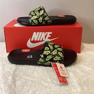 Nike Victori One Slide Print